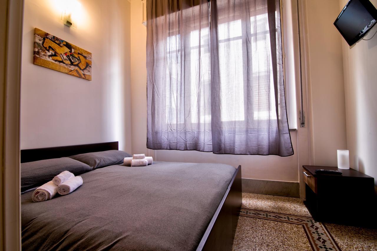 Maqueda Central Suites Palermo Exteriör bild